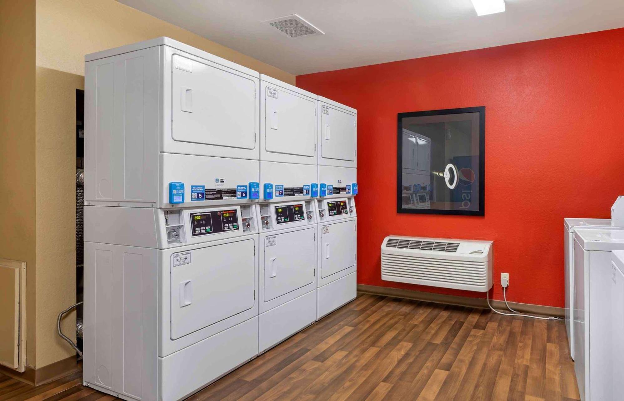 Extended Stay America Suites - Savannah - Midtown Bagian luar foto