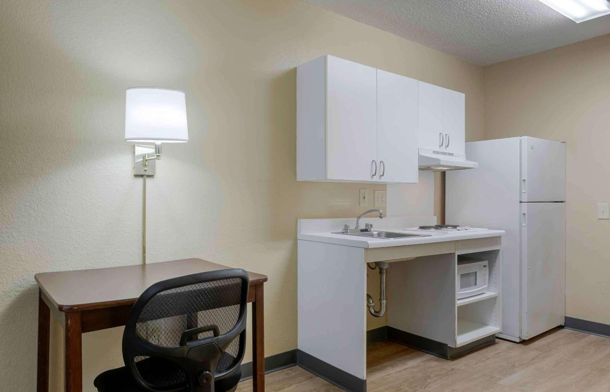 Extended Stay America Suites - Savannah - Midtown Bagian luar foto