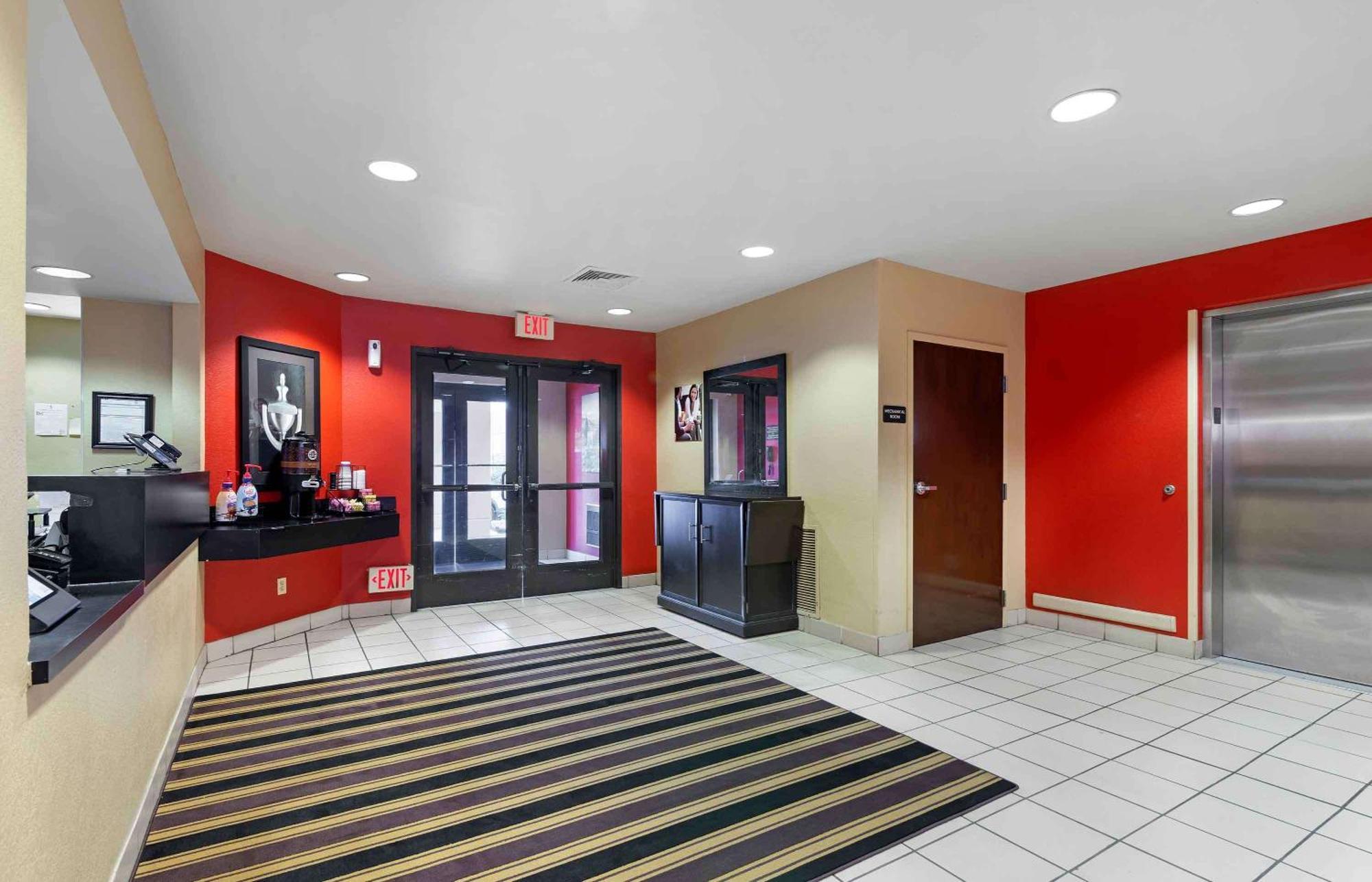 Extended Stay America Suites - Savannah - Midtown Bagian luar foto